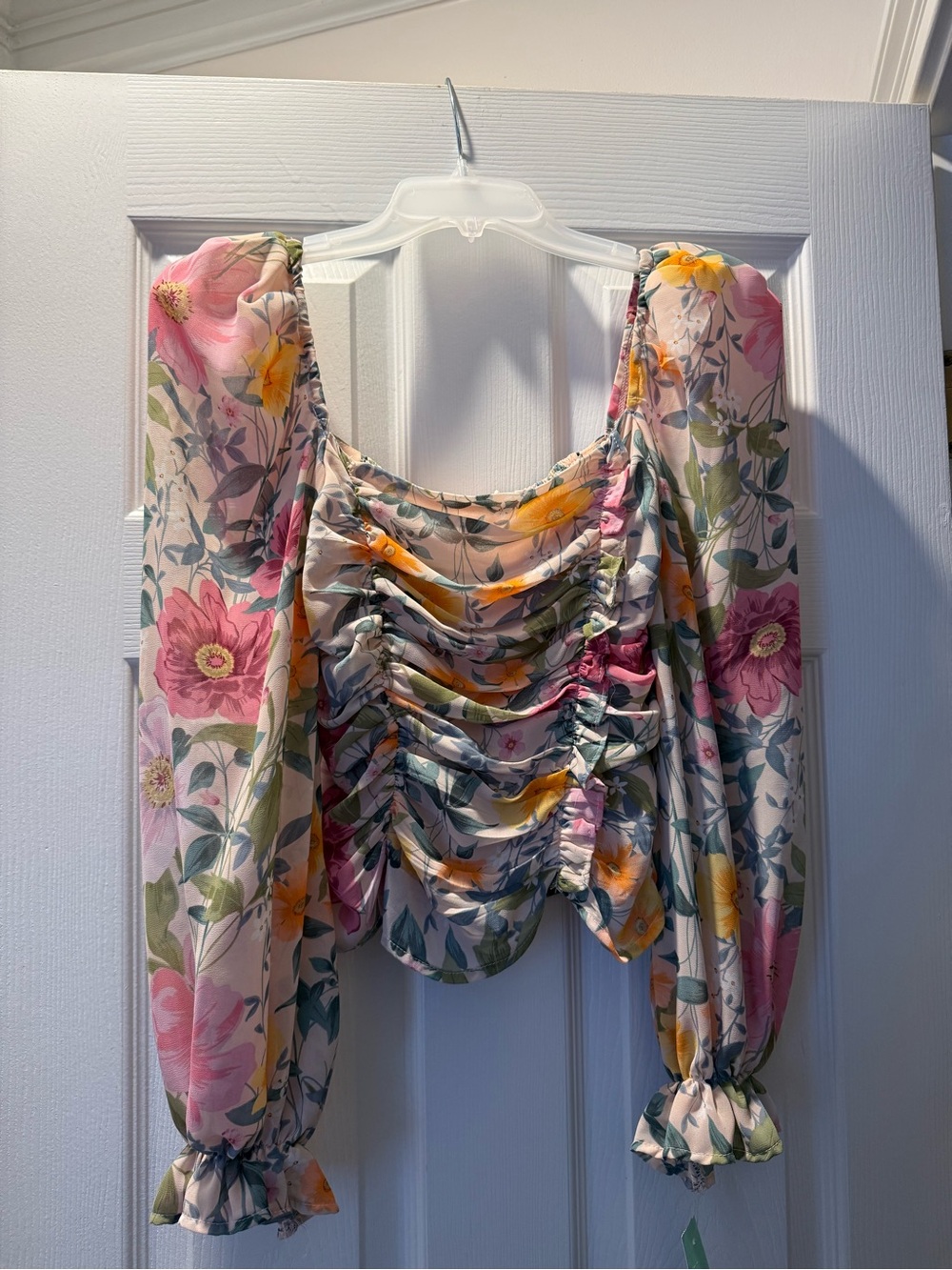 Astr Pink & Yellow Floral Ruched Puff-Sleeve Crop Top